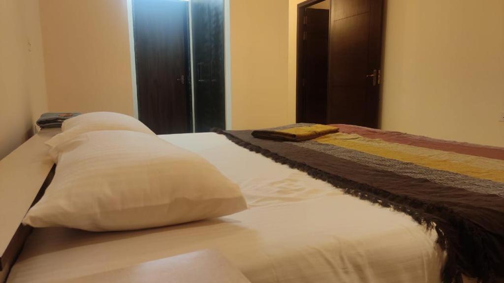 Aikya Kadri #Your Home Away From Home# Non Smoke# Vegetarians Preferred# Strictly For Families Mangalore Eksteriør billede