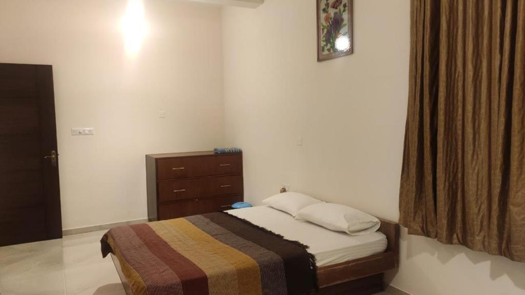 Aikya Kadri #Your Home Away From Home# Non Smoke# Vegetarians Preferred# Strictly For Families Mangalore Eksteriør billede