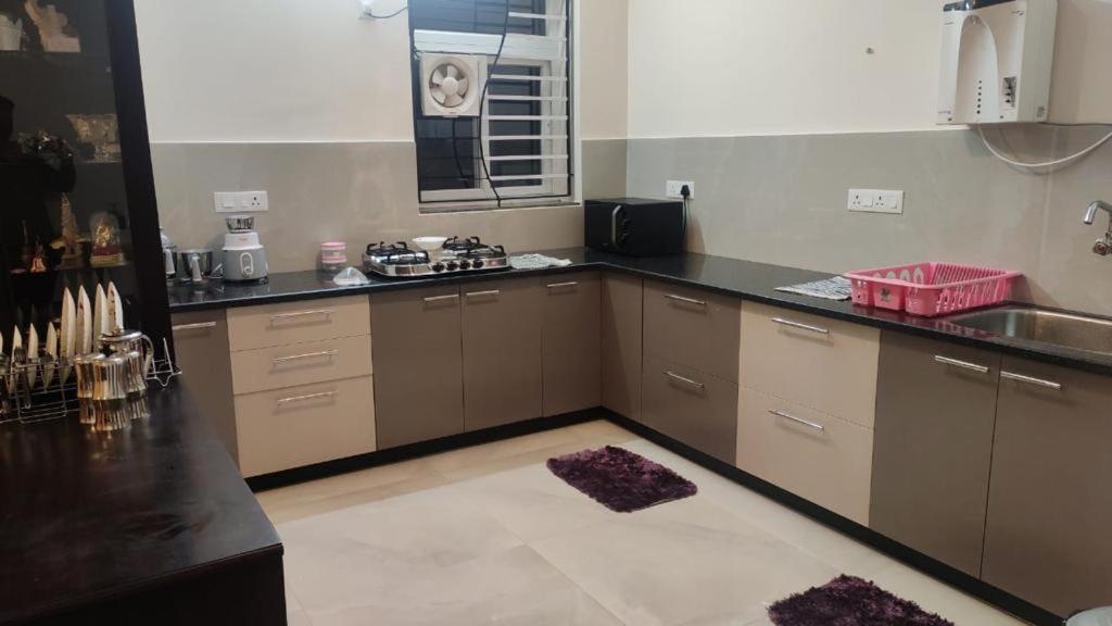 Aikya Kadri #Your Home Away From Home# Non Smoke# Vegetarians Preferred# Strictly For Families Mangalore Eksteriør billede